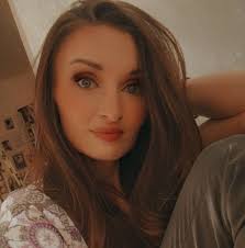 Erin Armstrong • Facebook