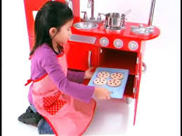 Haz click en cualquiera de las imágenes de abajo y empieza a aprender nuevas palabras en español. Cocina De Juguete De Madera Estilo Retro En Eurekakids Youtube