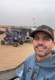 HAPPY NYE. 🕺🏻🦅@lane_henning_offroad @Mejiaexperience @Marshin Whips  #glamis #sanddunes #newyear #polaris #godisgood