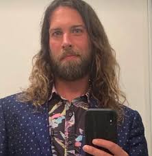 Room for rent in La Jolla, CA or Encinitas near surf