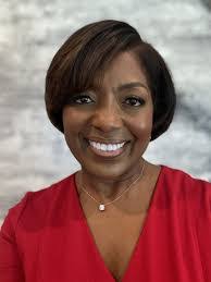 Mandi Adams's Instagram, Twitter & Facebook