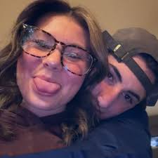 We often spend so much time in the future, worrying about it, running  towards it, planning it, that we don't take the time to slow down and be  present. All you have