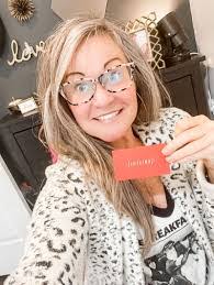 Janelle Stahl's Instagram, Twitter & Facebook