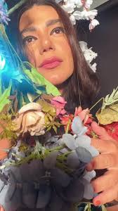 Dia de ensaio: EU VEJO FLORES EM VOCÊ pela amiga do coração e artista  maravilhosa @Ana Luisa Grosso *tem spoiler no final 🙈 Make por  @mirellacimelli 💓👌🏼 #CapCut #shooting #wellness #artista ...