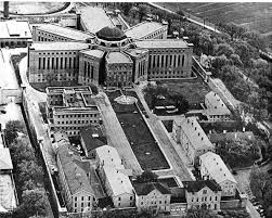 All inmates housed the prison have sentences of at least five years and are from all branches of the military. The Fort Leavenworth Story Dilemma Mike