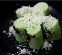 Griskan acuan putu dgn sedikit minyak. Resepi Putu Bambu Pandan Yang Lembut Dan Sedap Aneka Resepi Mudah Dan Sedap