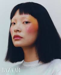 Đón hạ rạng rỡ với cách đánh má hồng hoàng hôn tôn gò má cao