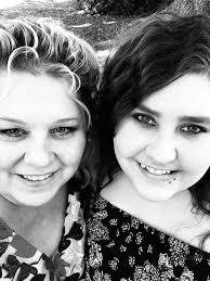 Can someone edit a photo of my mom?