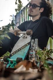 Here you can find the best blurry desktop wallpapers uploaded by our. Hd Wallpaper Male Man Boy Young Model Miami Skateboard Skater Outdoor Wallpaper Flare