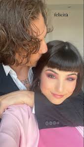 damiano david and giorgia soleri selfie