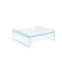 It is equipped with a bottom shelf for magazines, books and more. Quiller Tonelli Design Coffee Table