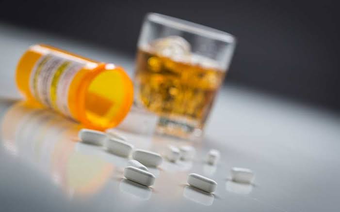 7 warning signs of teen drug or alcohol use | Rogers Behavioral Health