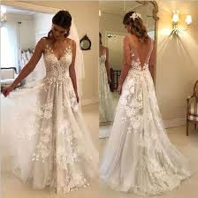 In particolare, circa un centinaio di abiti da sposa ciò significa che è possibile trovare facilmente abiti da sposa di voi desiderio a aliexpress. Cina Abito Da Sposa In Pizzo Con Collo A V Abito Da Sposa A095 Acquistare Abito Da Sposa Sopra It Made In China Com