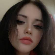 👀👀👀 y'all seein' that new crocs bae platform in there tho, right?