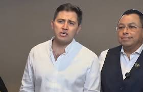 🚨 POLÉMICA EN LA ANAM: SEBASTIÁN SIERO REELECTO TRAS EXCLUSIÓN DE  OPOSITORES ​Lo que prometía ser una asamblea democrática terminó en una  reelección sin competencia. Sebastián Siero, alcalde de Santa Catarina  Pinula,