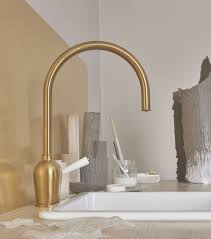 Die passende arbeitsplatte ist wie ein perfektes outfit: Frische Einrichtungsideen Und Erschwingliche Mobel Mischbatterien Wandverkleidung Wasserhahn Kuche