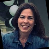 Joanne Brewster's Instagram, Twitter & Facebook