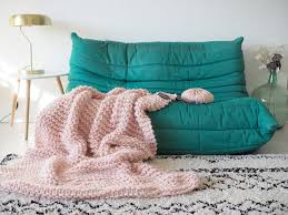 En fin de page, je vous propose mes points préférés, faciles et utiles pour réaliser de la. Ma Grosse Couverture Au Tricot Pour Mes Jolis Momes Mais Pas Que