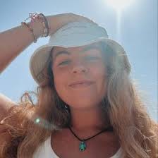 Kasey Reed (kaseyreeddraws)