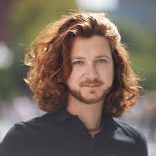 Small-Space Workouts You Can Do in Your Dorm