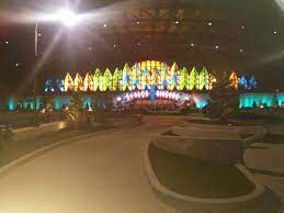 Le seneca niagara resort & casino met tout en œuvre pour rendre votre séjour aussi agréable et relaxant que possible. Seneca Casino Picture Of Seneca Niagara Casino Niagara Falls Tripadvisor