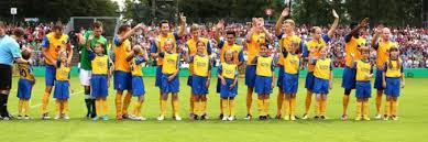 This is an unnoficial football website. Between Non League Football And The Big Money Historical And Traditional Football Clubs In England And Their Fan Bases Sponsoo Blog