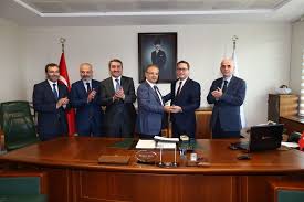 Harita üzerindeki tam ekran linkine tıklayarak, haritayı büyütebilirsiniz. Basaksehir In Yeni Belediye Baskani Yasin Kartoglu