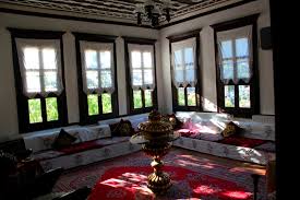 Edirne'nin en erken medresesi olmasıyla önemlidir. Osmanli Turk Evi Ozellikleri
