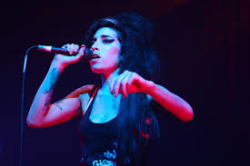 Her father, mitch winehouse, worked as a cab driver, while mother janis was employed as a. Amy Winehouse Die Todesursache Und Alle Hintergrunde Zum 23 Juli 2011