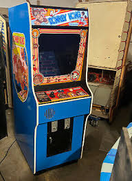Original Donkey Kong Arcade Machine | Phoenix Amusements