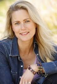 All about celebrity Shana Carr! Watch list of Movies online: Dan in Real  Life, Bosch