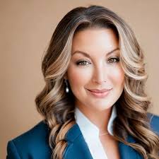 Jenna Travis: books, biography, latest update