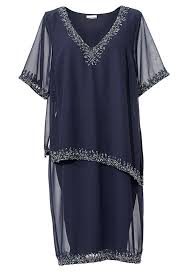 Mit gala sprach designer guido maria kretschmer über sein erfolgsgeheimnis, den ganz normalen alltagswahnsinn und warum der. Guido Maria Kretschmer Feminin Stylen In Plus Size Styles Stories Der Lifestyle Living Blog Von Heine