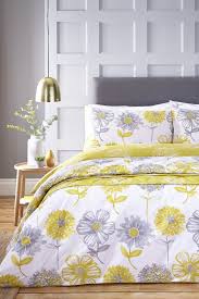 Black And White Duvet Cover Uk Banbury Floral Easy Care Duvet Cover Set Duvet Covers Yellow Duvet Cover Sets Yellow Duvet