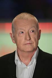 Wayne Mardle's savage three-word response after darts fan's girlfriend  calls him a 'fat Steve Davis'