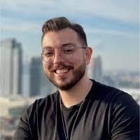 Eren Cataloglu's Instagram, Twitter & Facebook