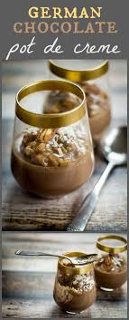 This Easy No Bake Pot De Creme Recipe Utilizes A Blender To Achieve The Perfect Texture Topped With German Choc Pot De Creme Diy Easy Recipes German Chocolate