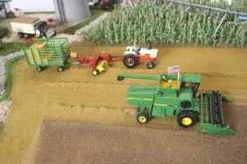 Thank you to all the model farmers who have shared their displays. Pin On Toy Tractors