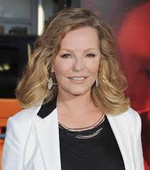 1978. Cheryl v. Cheryl. Folks, I need your opinion. Who's sexier? Cheryl  Ladd? Or Cheryl Tiegs?