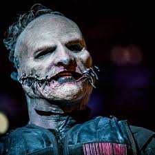 Slipknot's Corey Taylor takes a 'hard fall' at gig following surgery for  broken neck