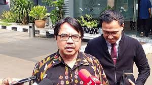 Ia merupakan putra mayor jus gani dan juniar gani. X G4kn5c3utgzm