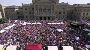 Wieso heißt es eigentlich frauenstreik? Protokoll Zum Nachlesen Das War Der Schweizer Frauenstreik 2019 News Srf