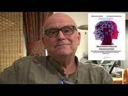 Imelda Walker's Instagram, Twitter & Facebook