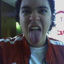 Luis Mitchell (@luis_mitchell)