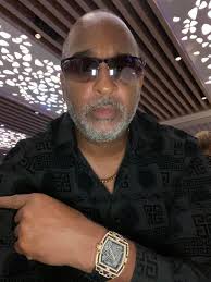 Lil' Kim performed last night in New Jersey 🔥🔥