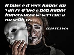 Frasi aforismi e citazioni sugli uomini. Frasi Sulla Falsita E Ipocrisia 180 Pensieri E Immagini Per Colpire Chi Ha Una Doppia Faccia Aforismi E Citazioni