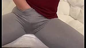 Guarda nonton video porno su xhamster. Squirting Ing Leggingsku Nalika Nonton Porno Lesbian Amateurs Sing Wis Diverifikasi