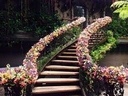 Make A Grand Entrance On Your Big Day On A Staircase Like This Adorned With Fresh Flowers From Dangwa Florist Beforeid Wedding Fair Wedding Expo Bridal Fair