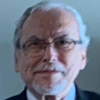 Paola Lechuga's Instagram, Twitter & Facebook