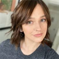 Leslie McMichael Email & Phone Number